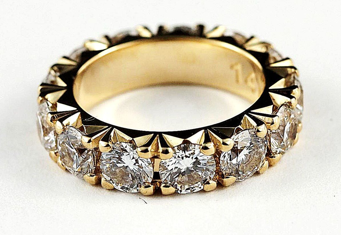 Ring with Lab Grown Diamonds, Fishtail setting, 14K Yellow Gold