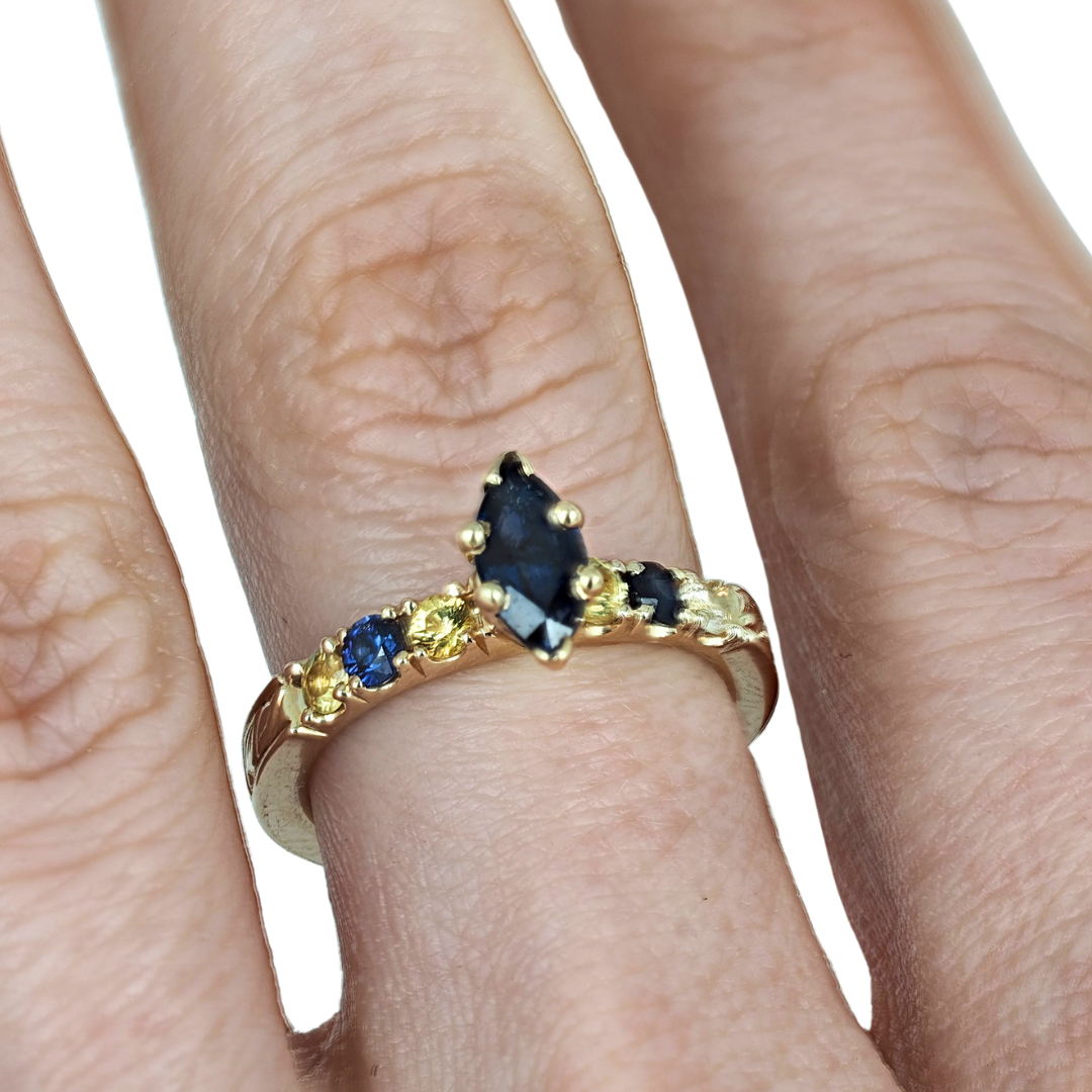 Ring Sapphire 14K Yellow Gold