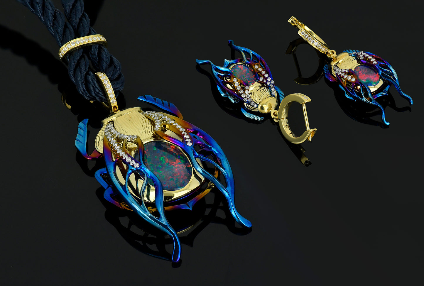Pendant "Scarab Beetle". Award-winning, titanium, gold with opal and diamonds.