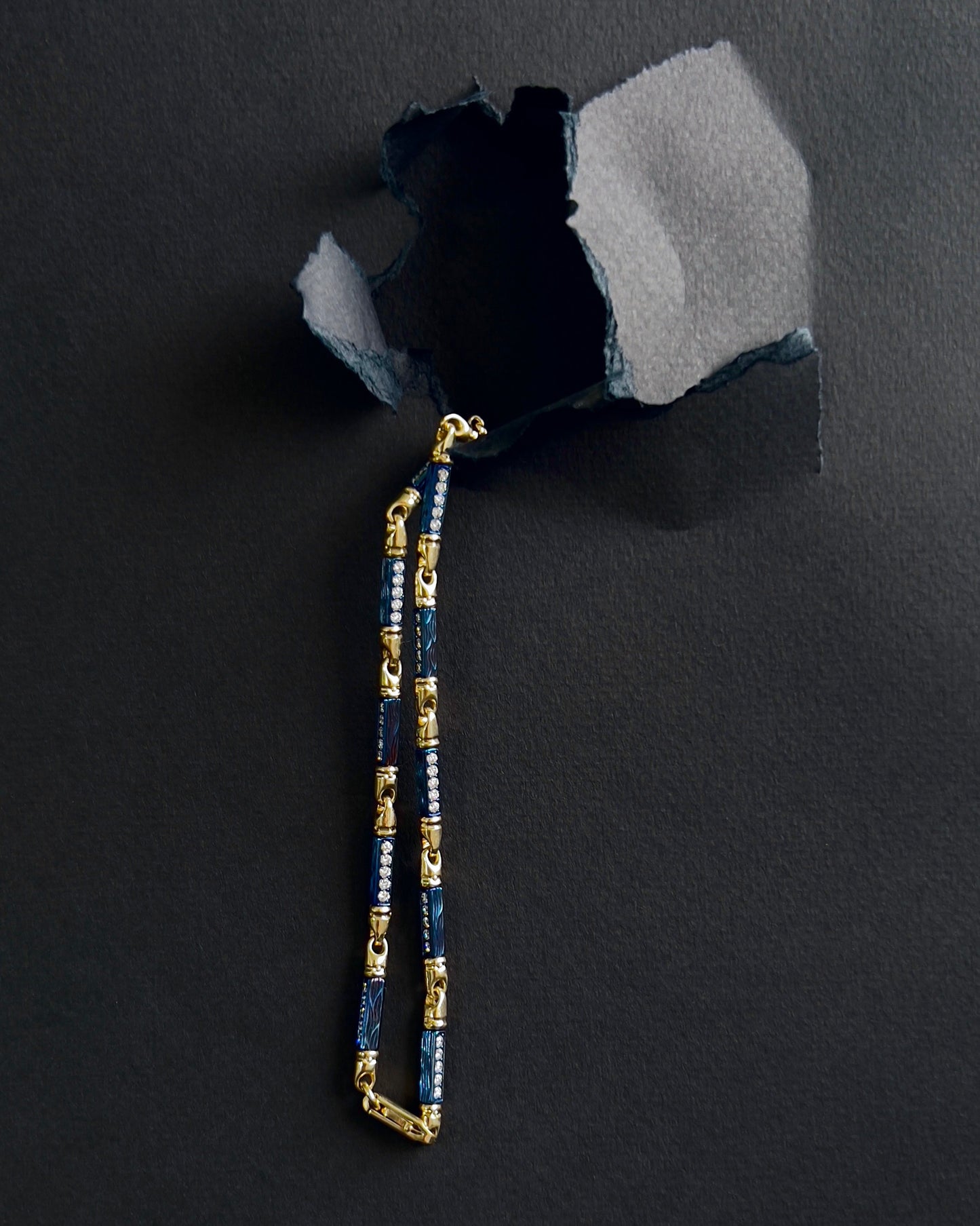 Necklace Titan